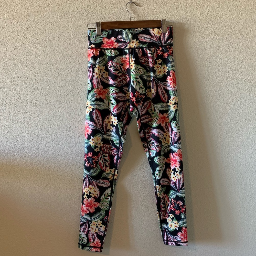 Mink Pink Yoga Leggings - Size Small